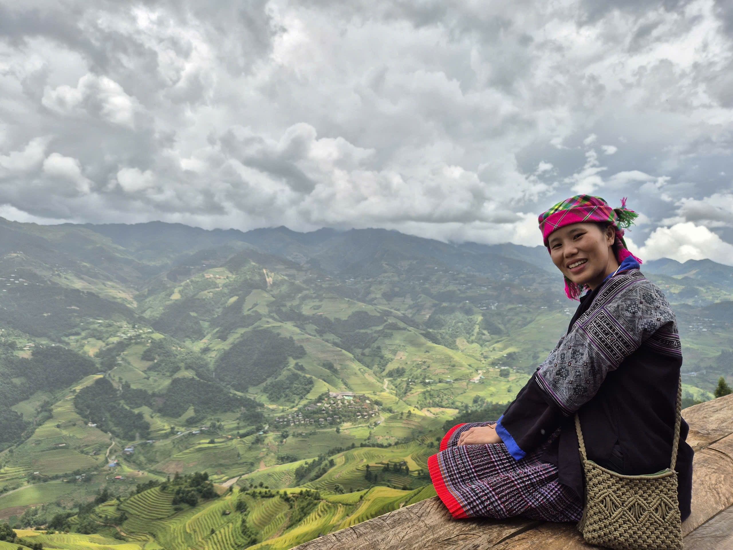 Bla above the rice terraces of Mù Cang Chải